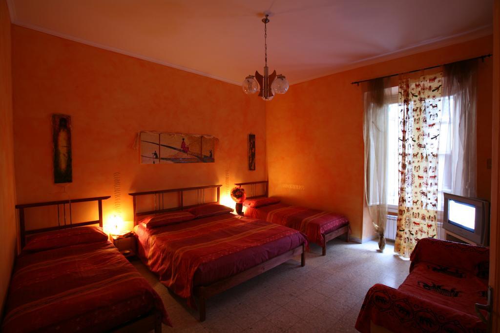Momi Bed And Breakfast Rom Værelse billede