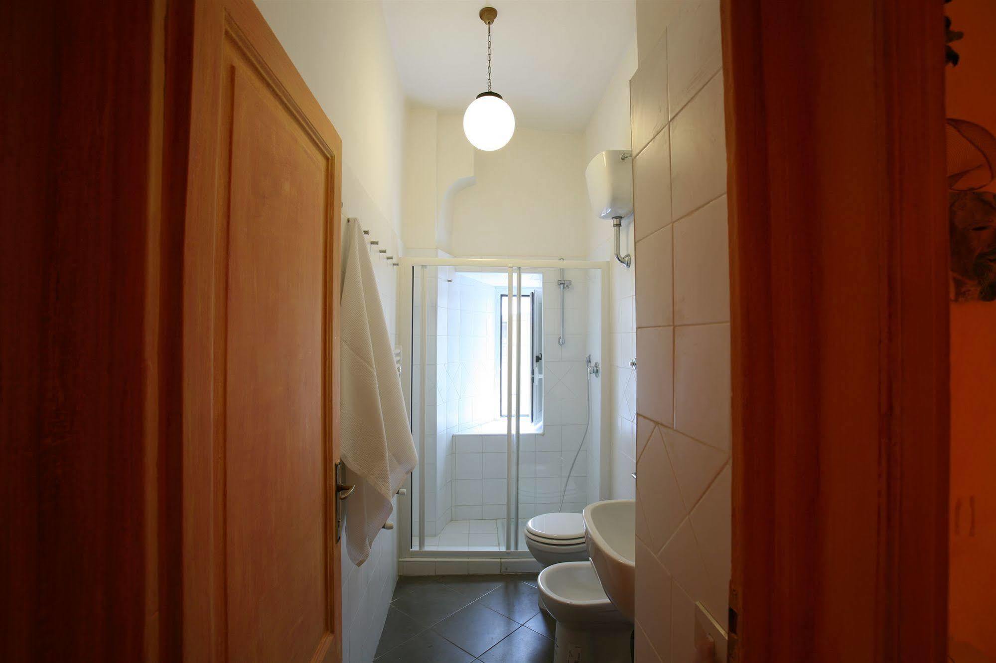 Momi Bed And Breakfast Rom Eksteriør billede
