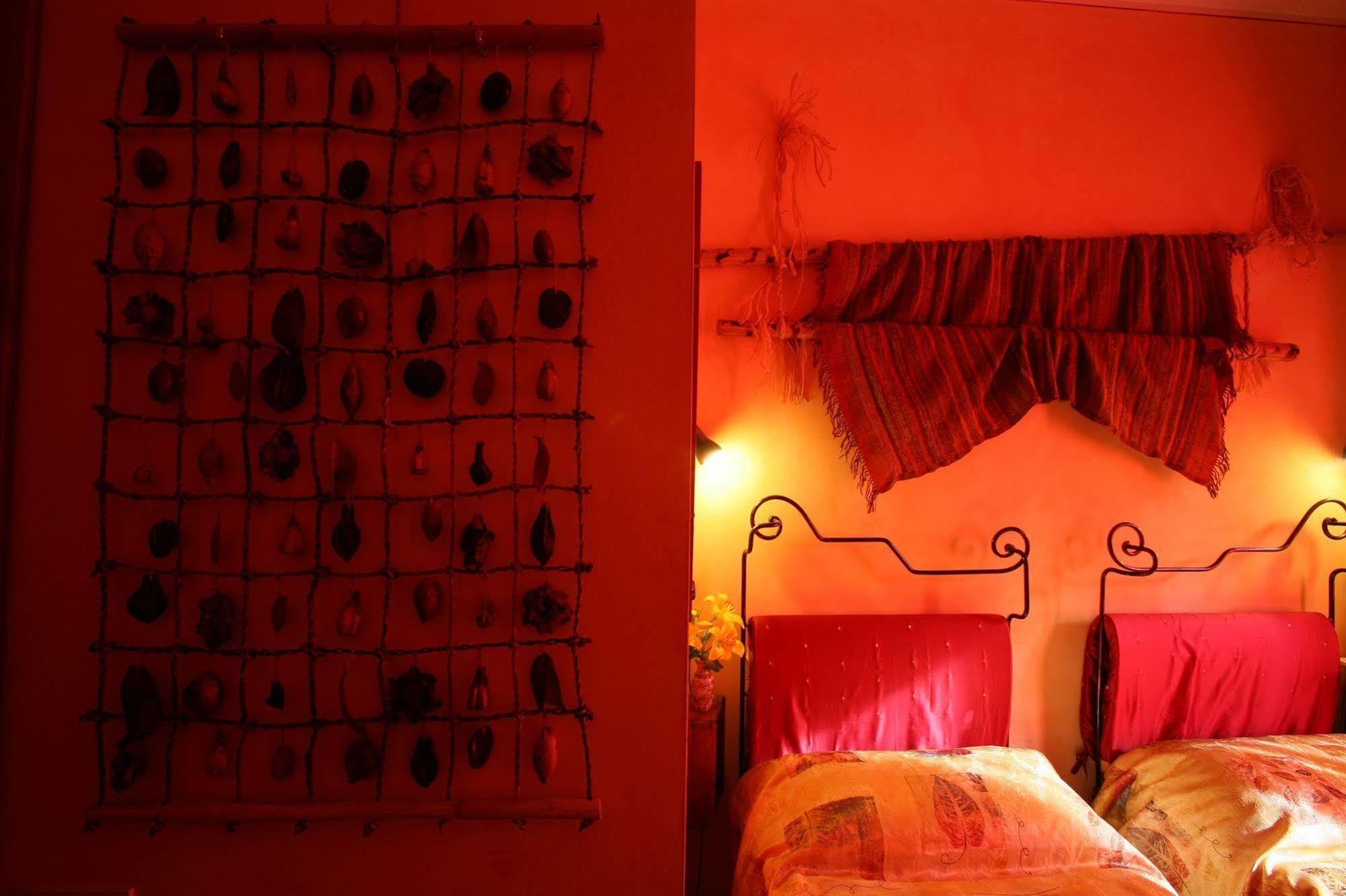 Momi Bed And Breakfast Rom Eksteriør billede