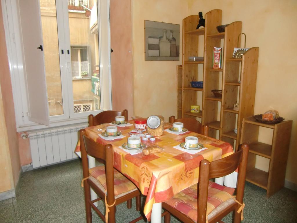 Momi Bed And Breakfast Rom Eksteriør billede